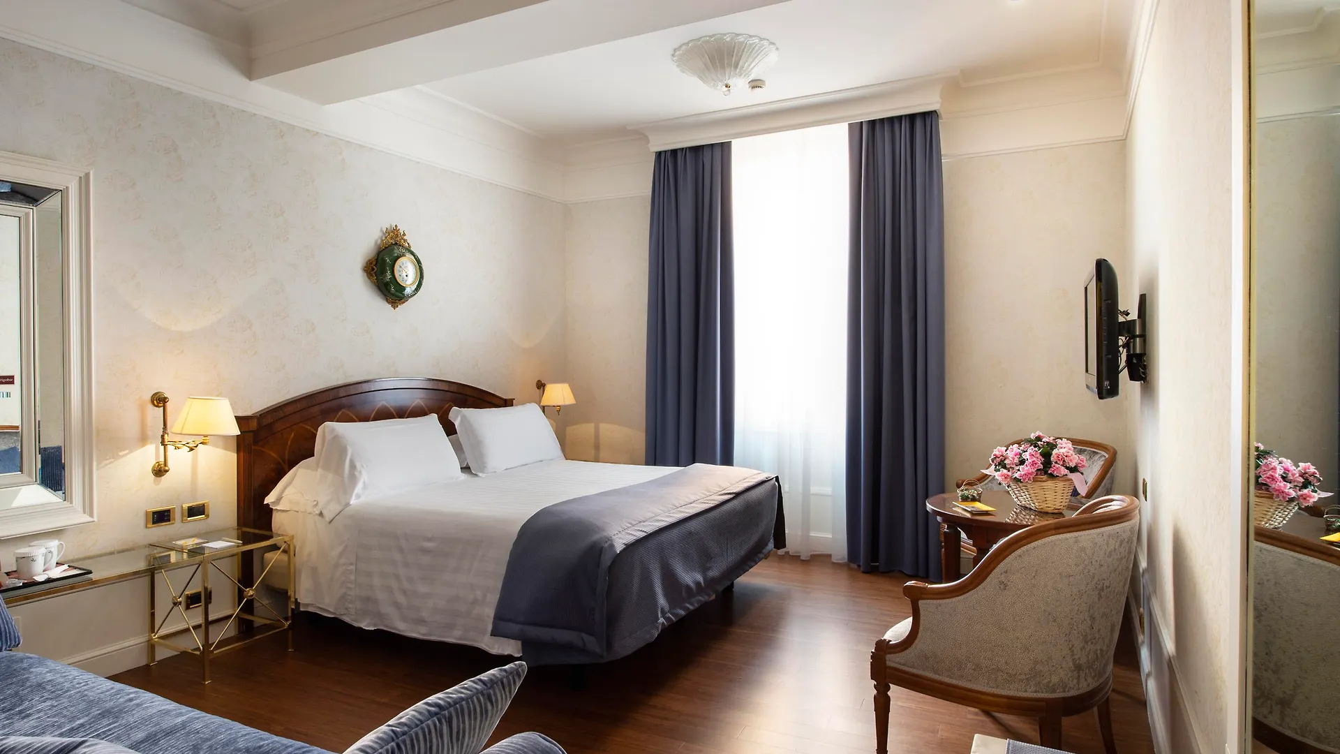 Art Hotel Orologio Bologna Italië
