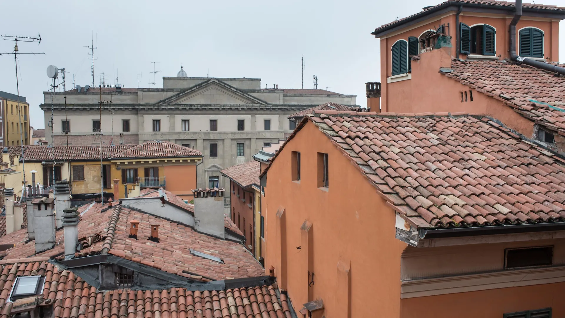 Art Hotel Orologio Bologna 4*,