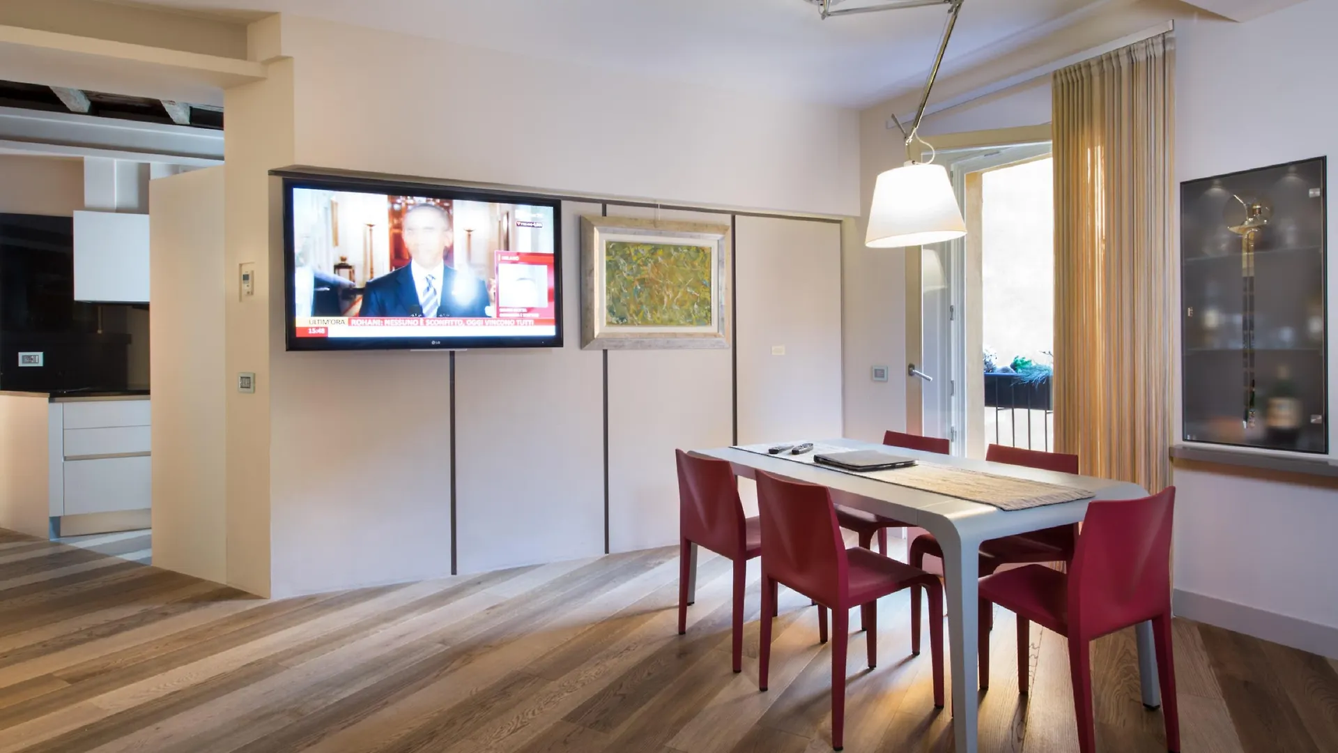 Art Hotel Orologio Bologna 4*,  Italy