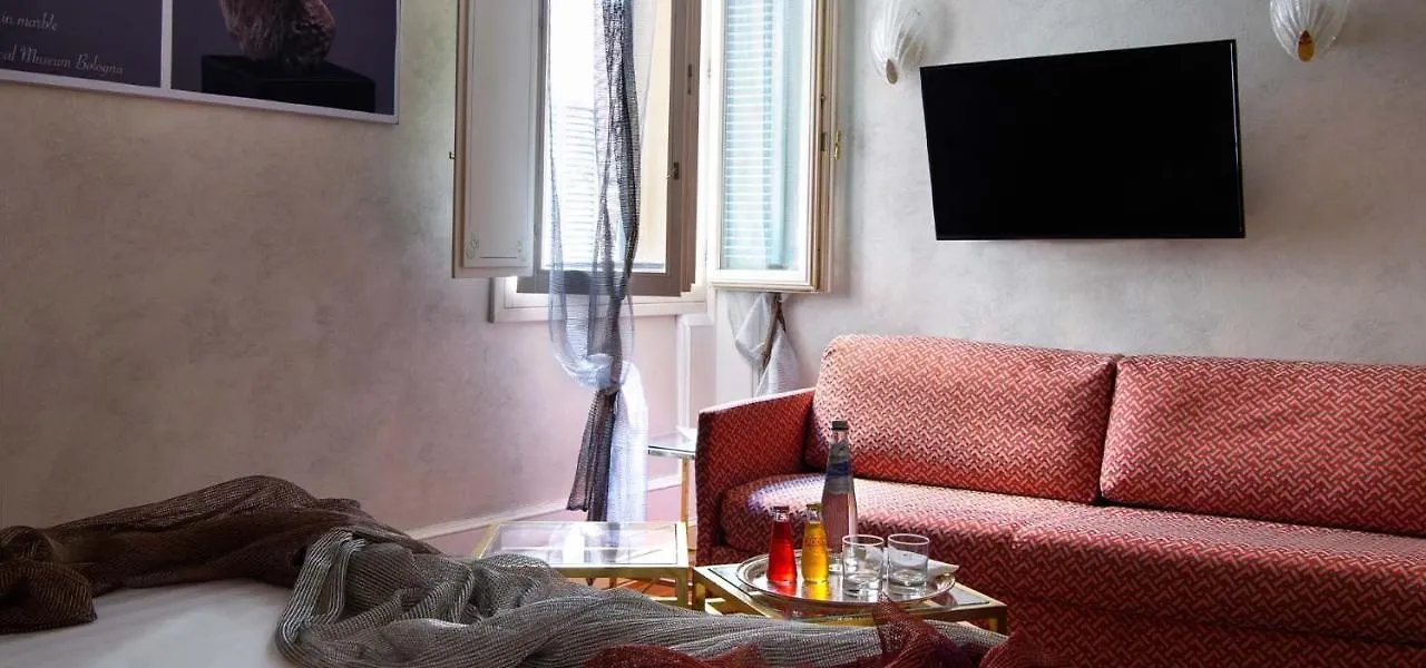 Art Hotel Orologio Bologna Italy